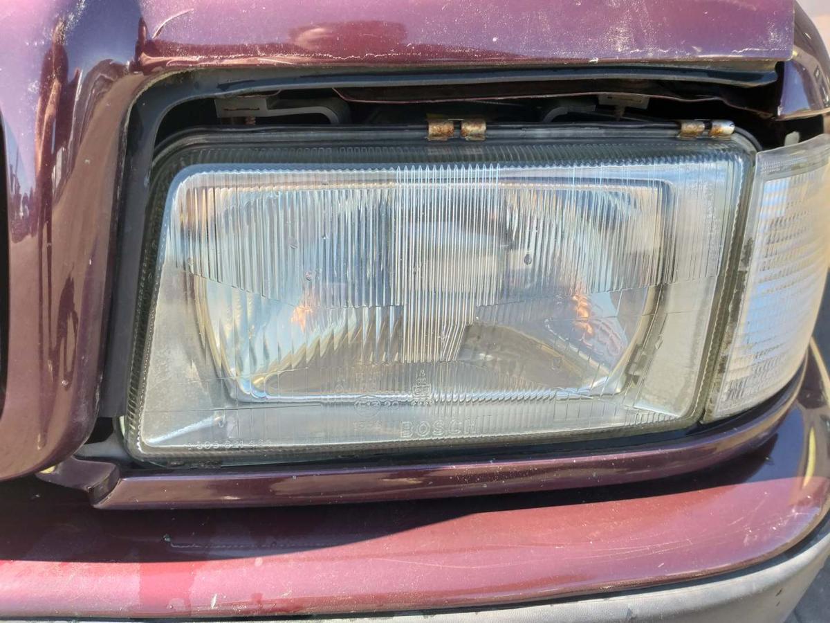 Audi 80 B4 original Scheinwerfer vorn links Halogen mit LWR Bj.1992